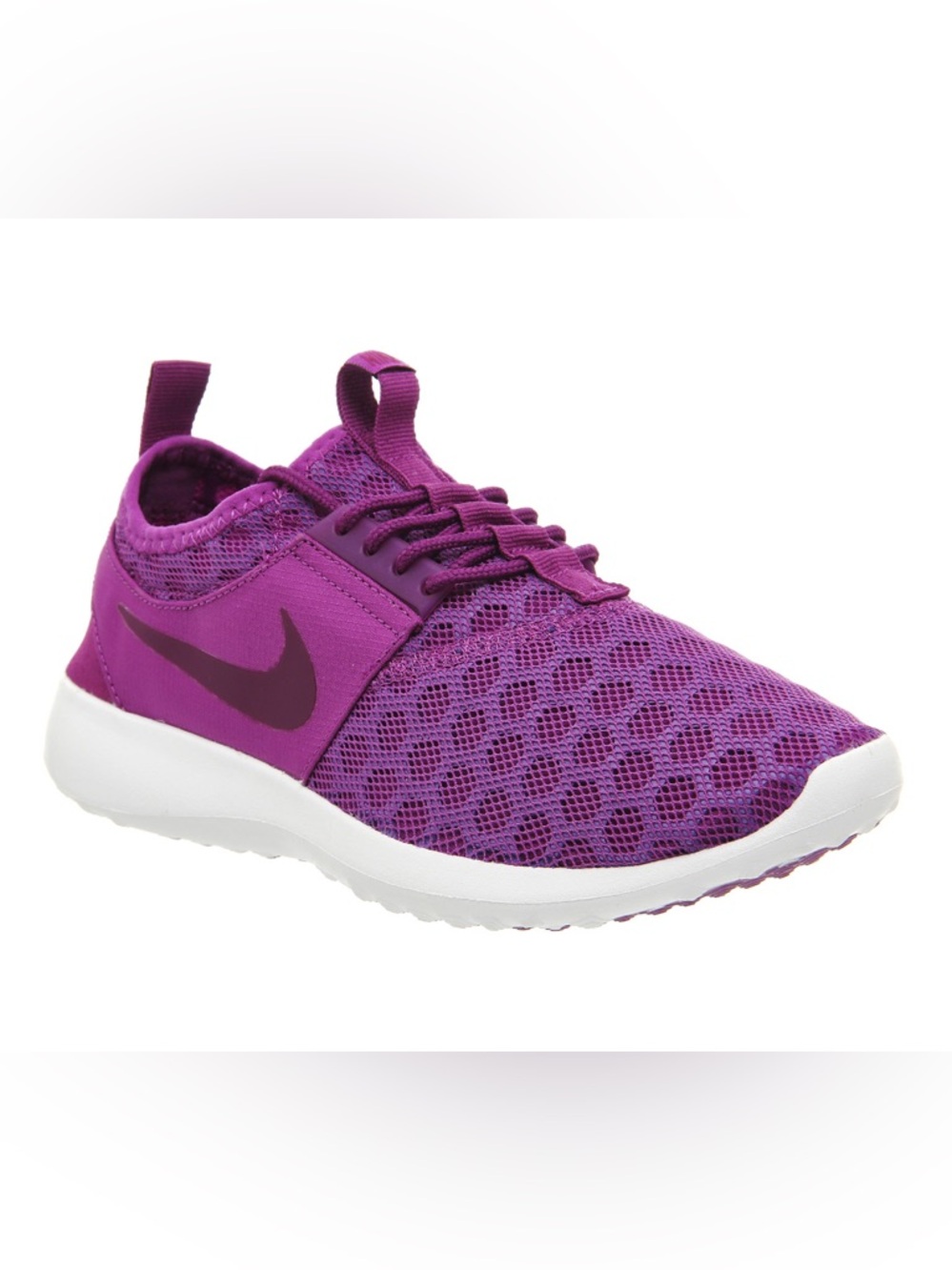 Nike Women’s Juvenate Sneakers Purple Dusk Size 6